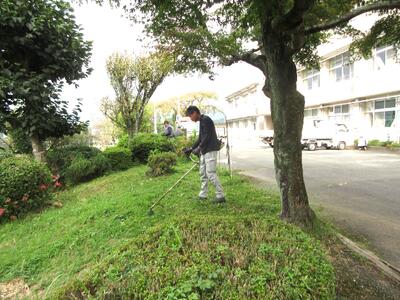 奉仕作業③